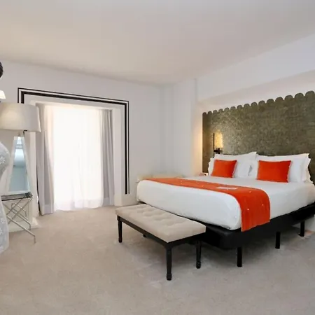 Hotel Mariposa