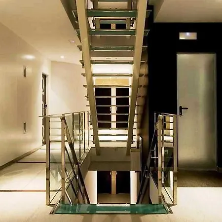 Hotel Mariposa 4*